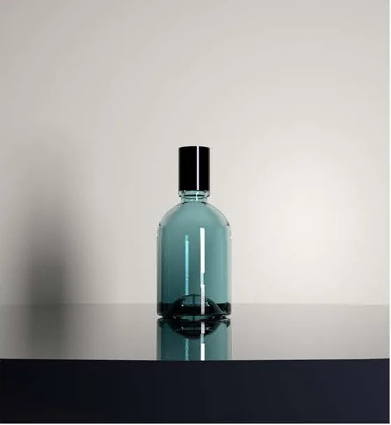Render test of a blue glass bottle