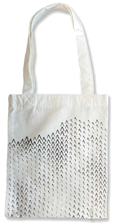 Standard tote in white cotton with the Namsan pattern in black